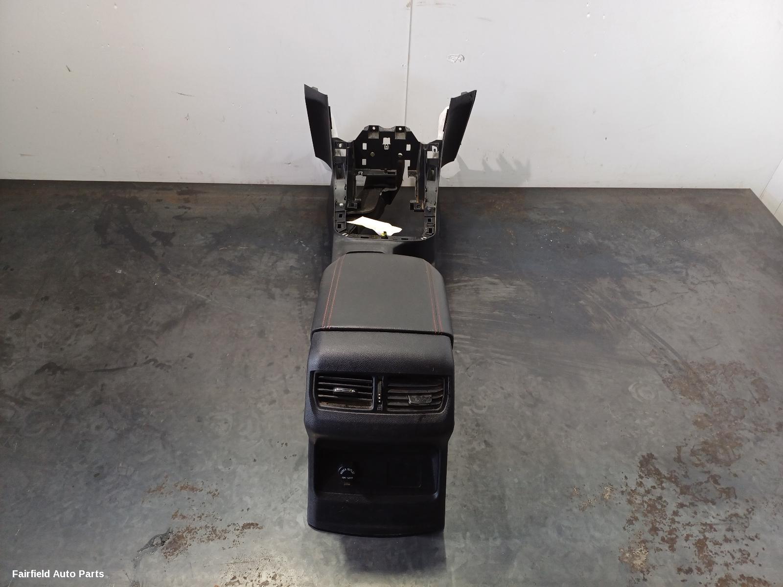 2017-2021 Ldv T60 Console