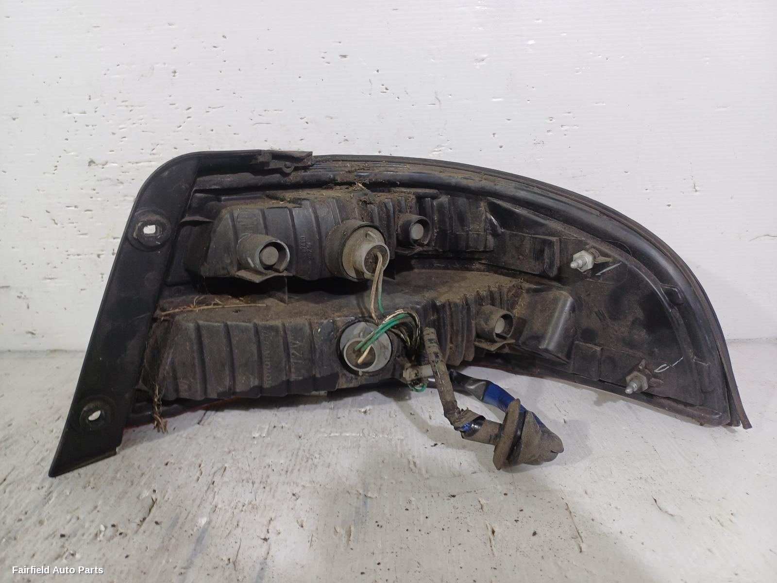 2000-2003 Toyota Avalon Left Taillight