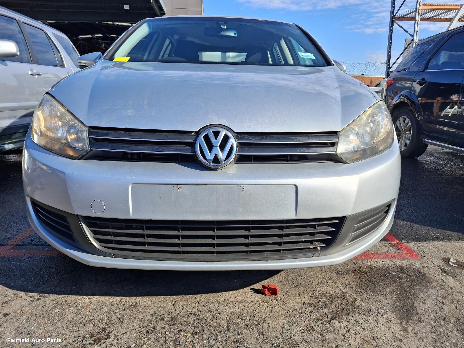 2012 Volkswagen Golf Radiator Support