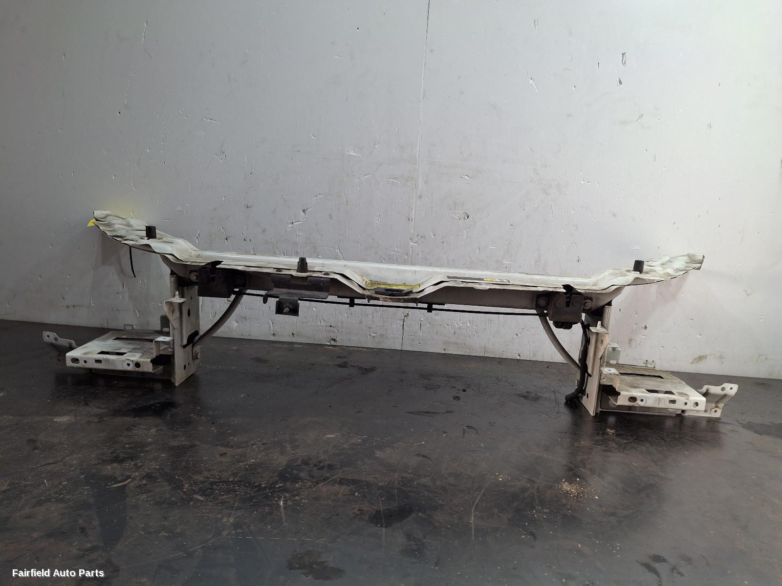 2015-2019 Land Rover Discovery Sport Radiator Support