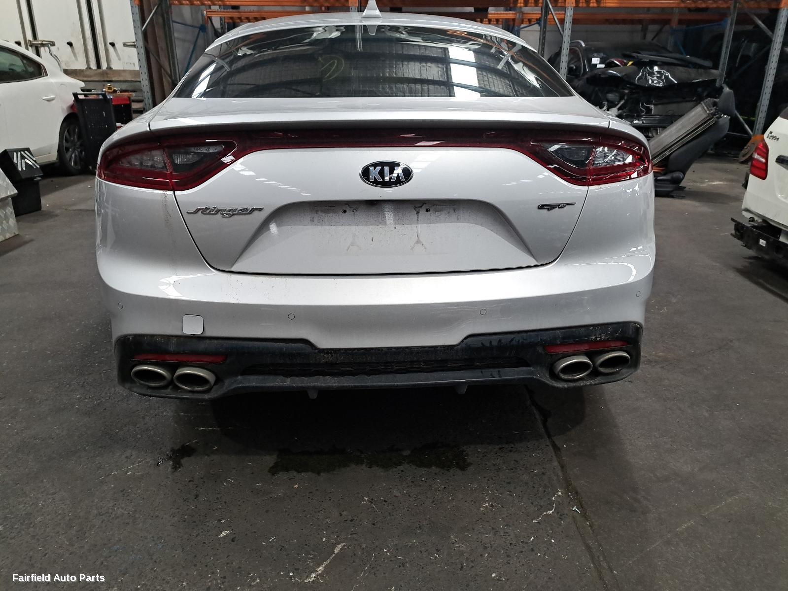 2020 Kia Stinger Left Headlamp