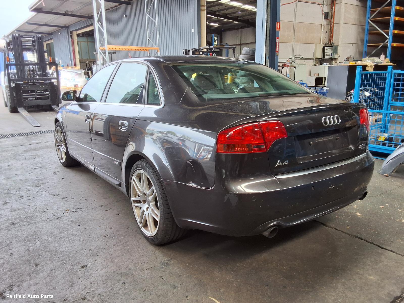 2007 Audi A4 Right Taillight