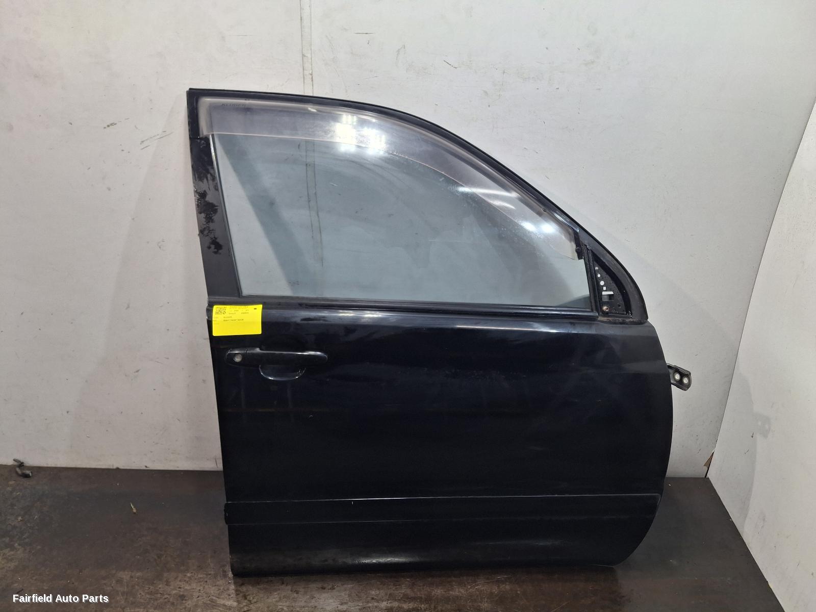 2001-2007 Toyota Kluger Right Front Door