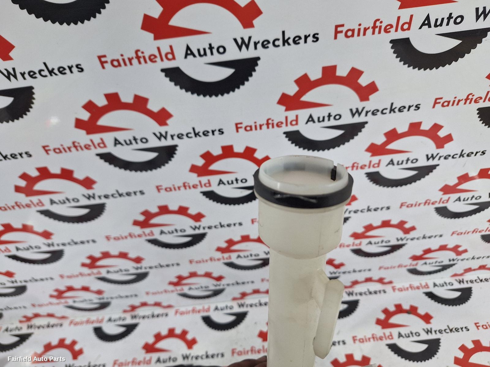 2009-2011 Holden Cruze Washer Bottle