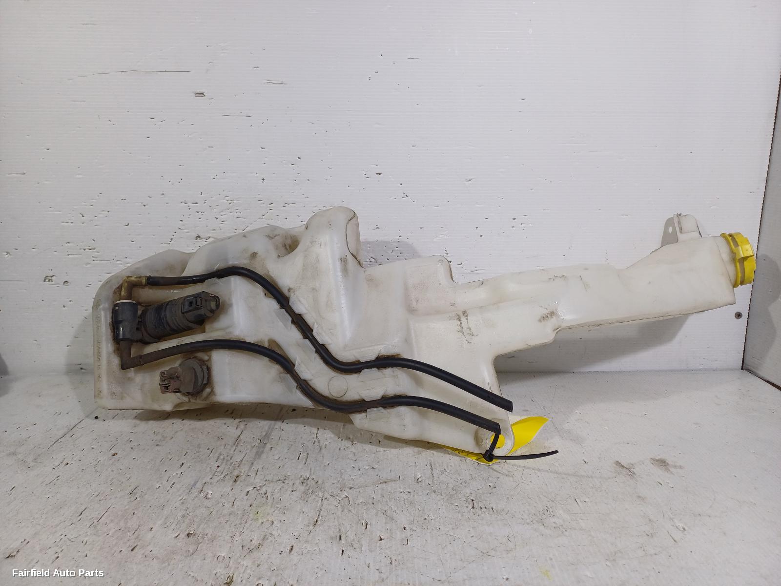 2014-2018 Jeep Cherokee Washer Bottle