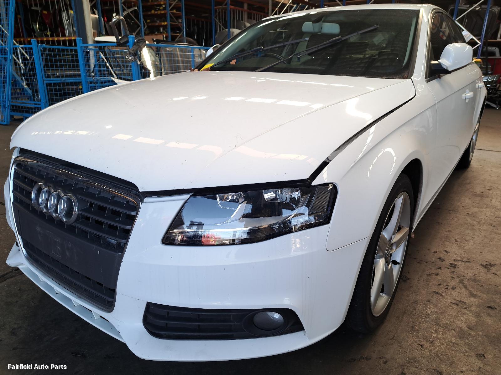 2011 Audi A4 Right Headlamp