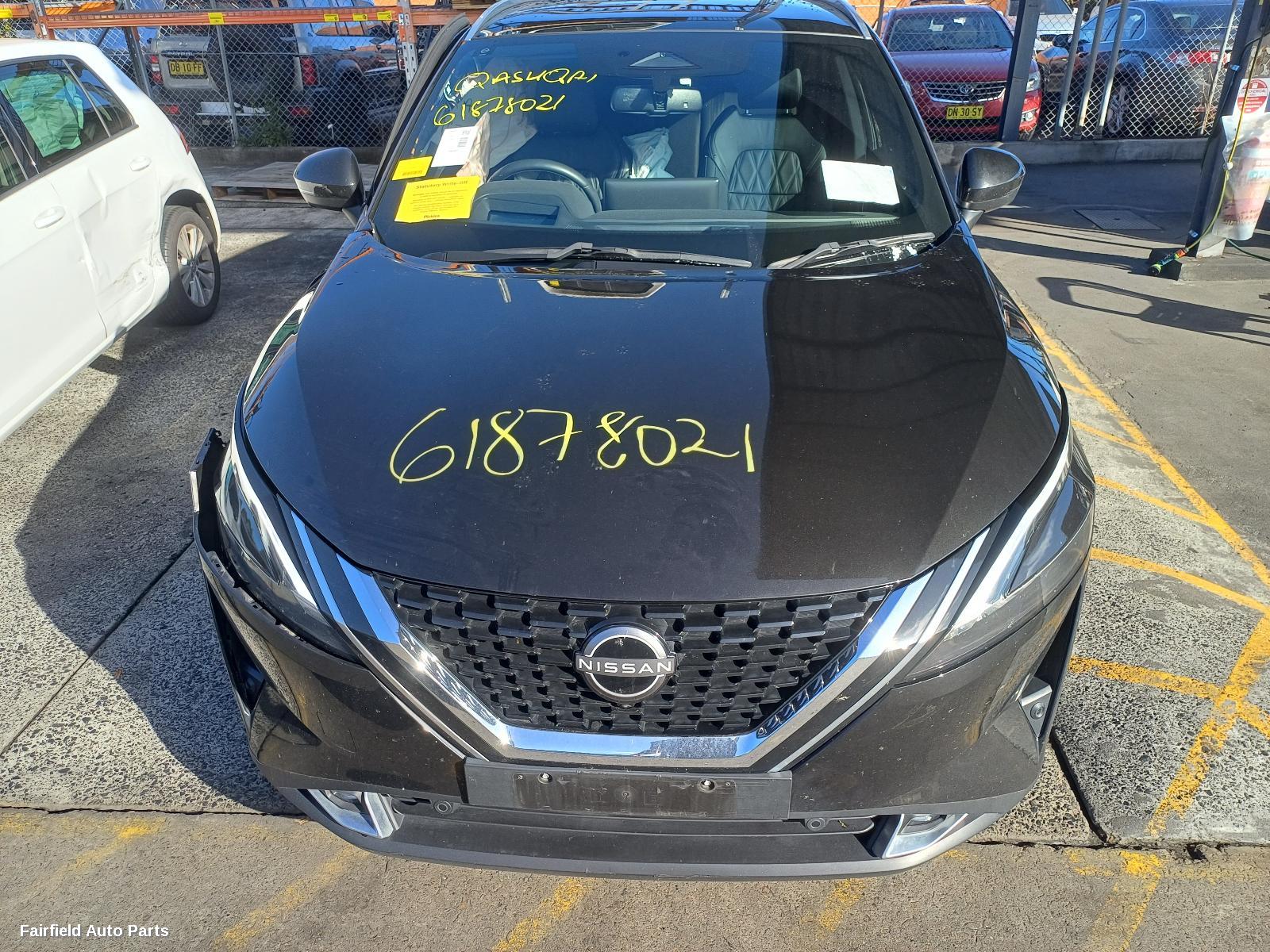 2023 Nissan Qashqai Left Taillight