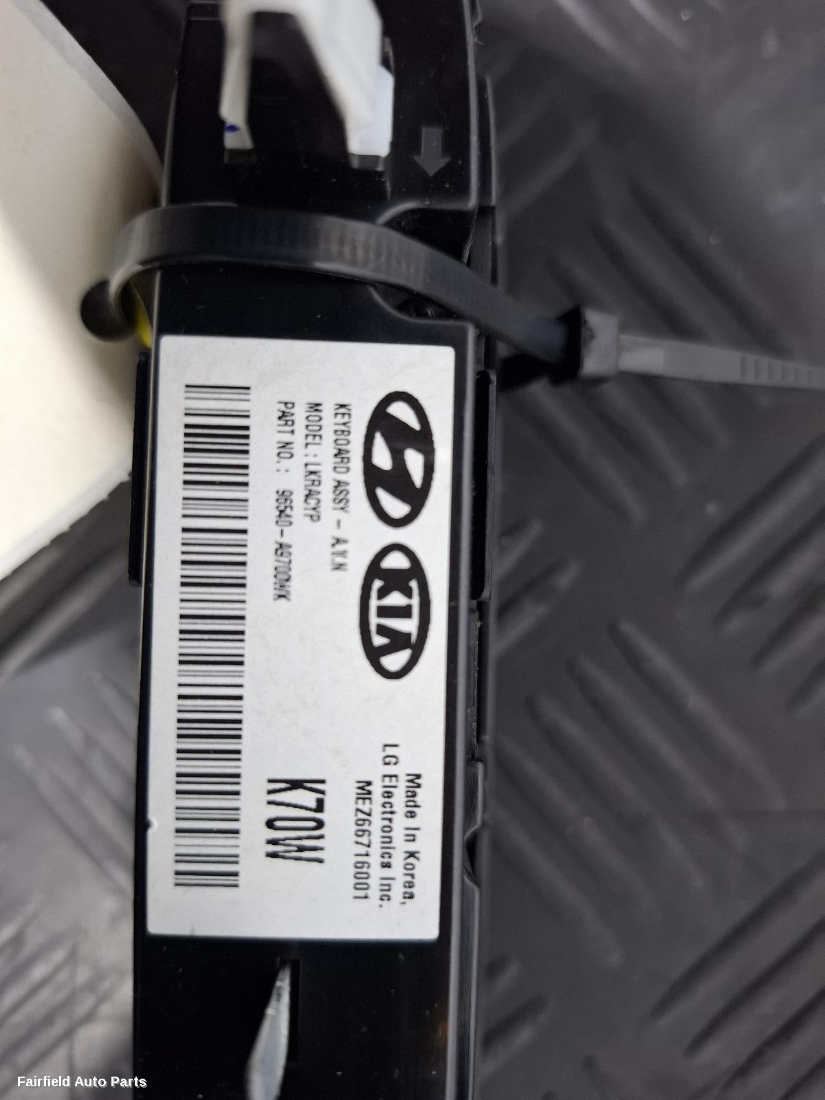 2014-2020 Kia Carnival/grand Carnival Radio Cd Dvd Sat Tv