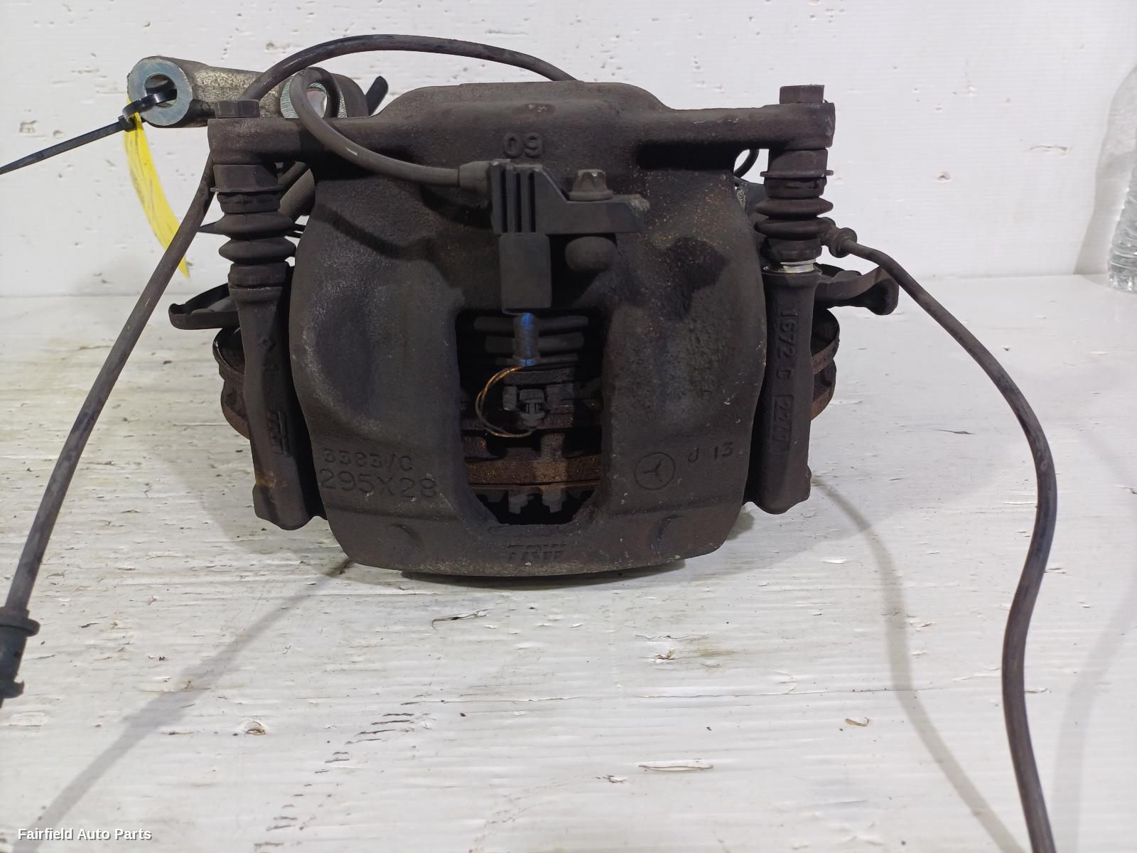 2011-2019 Mercedes B Class Right Front Hub Assembly