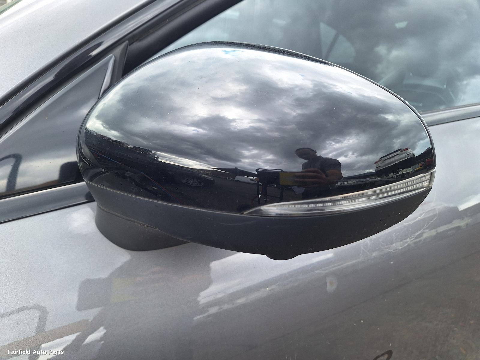 2020 Mercedes Cla Class Front Seat