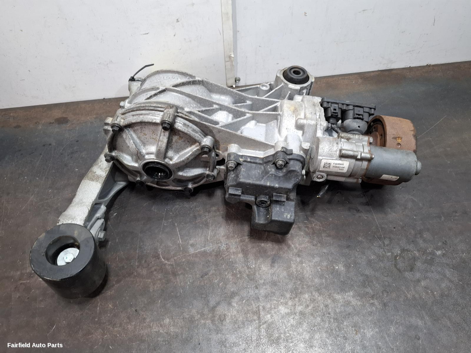 2017-2021 Volvo Xc60 Differential Centre