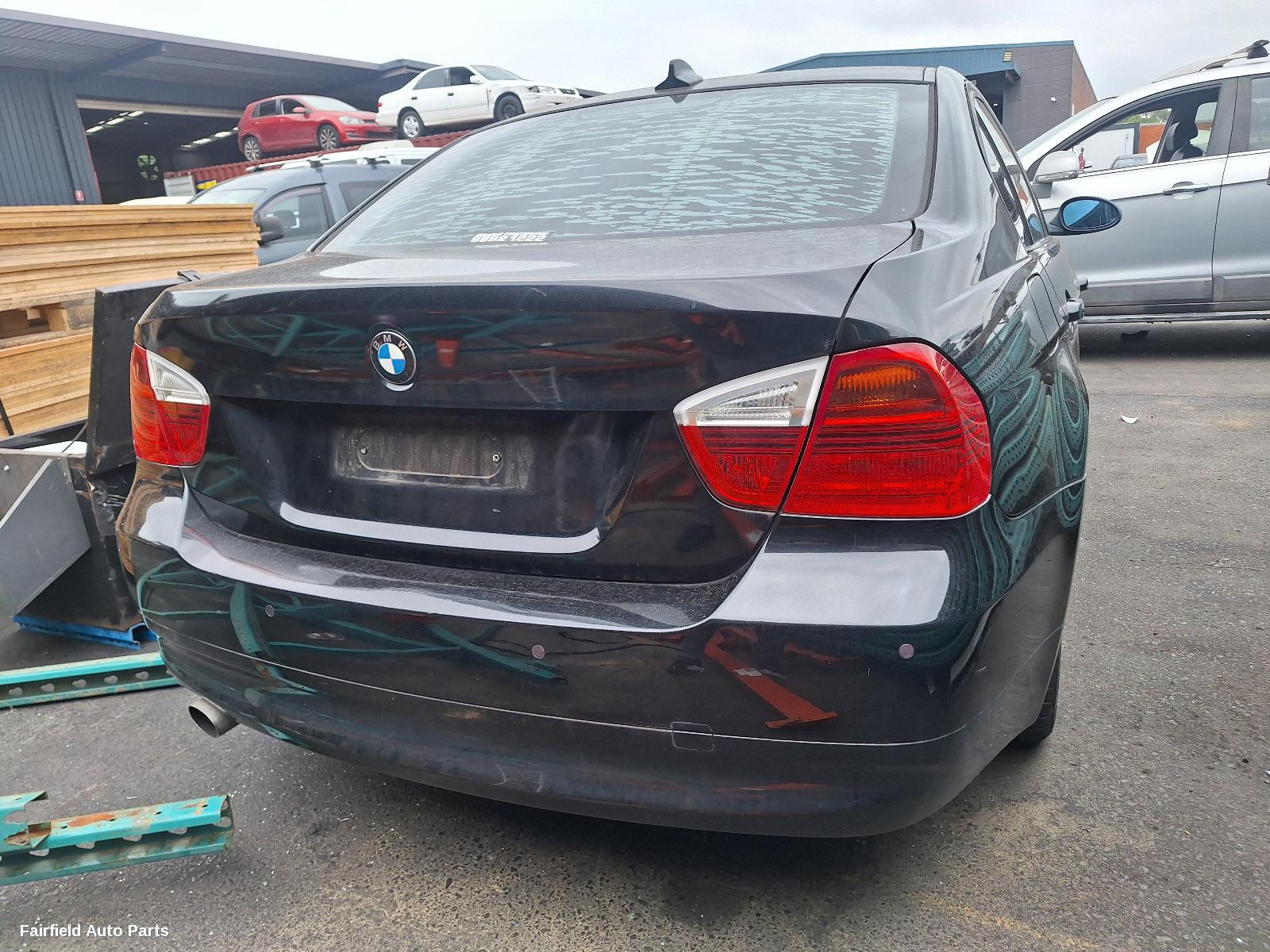 2005-2008 Bmw 3 Series Grille