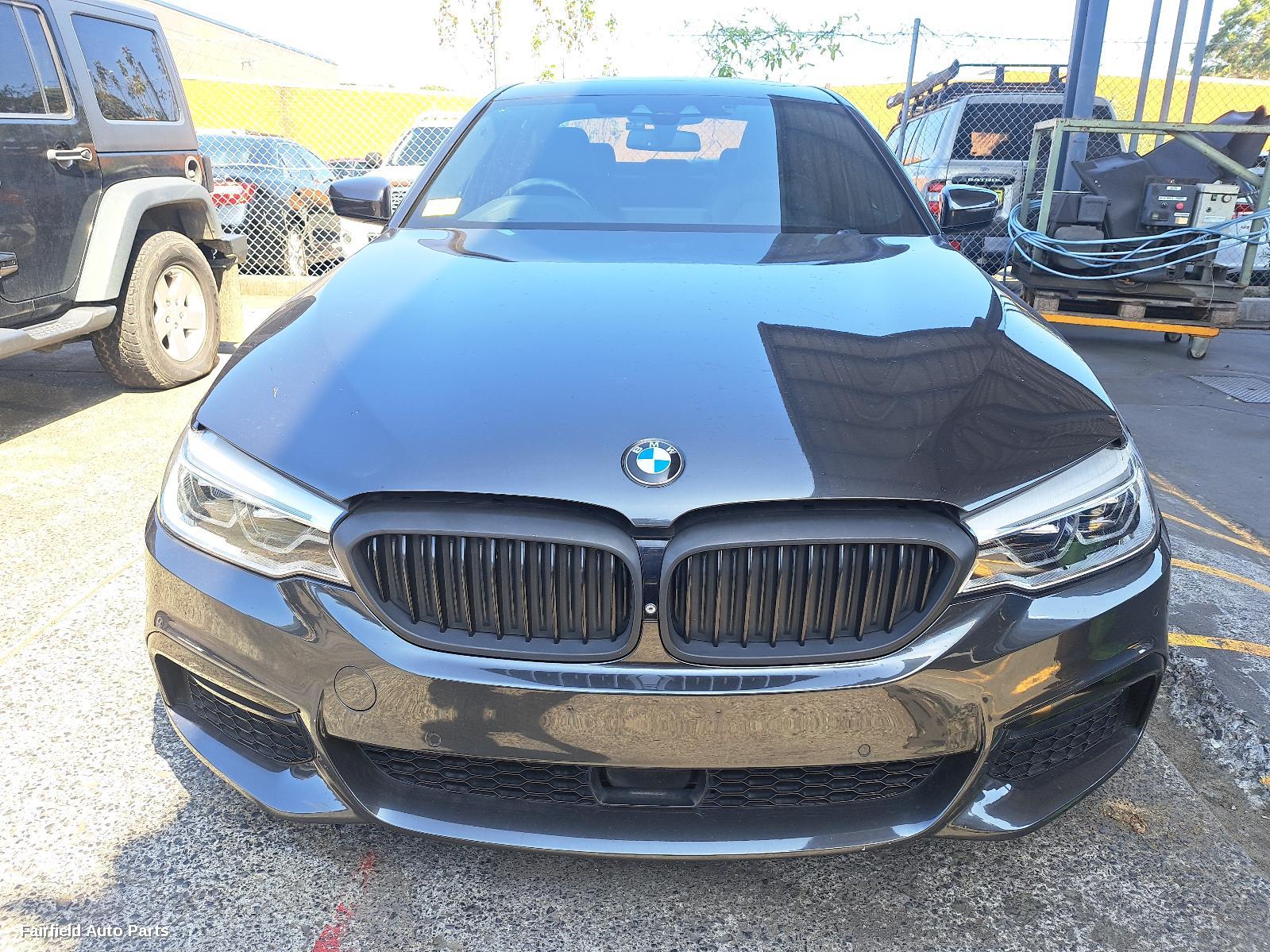 2017-2020 Bmw 5 Series Grille