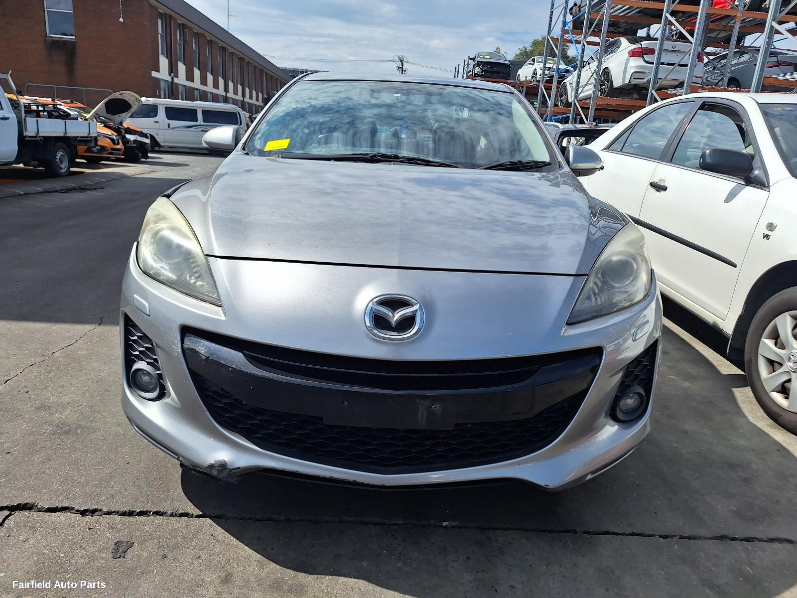 2009-2011 Mazda 3 Right Indicator Fog Side