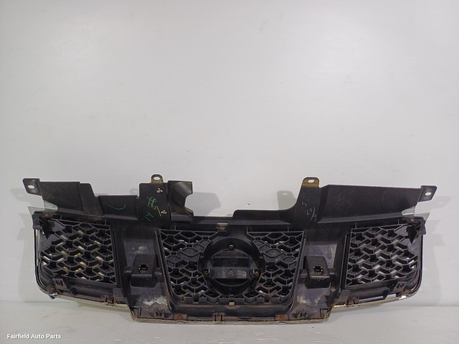 2010-2013 Nissan Xtrail Grille