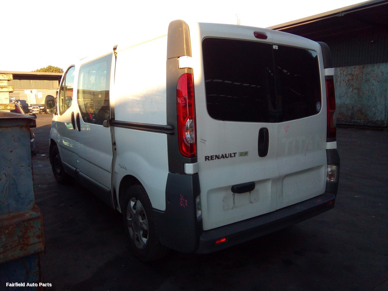 2014 Renault Trafic Rear Bumper
