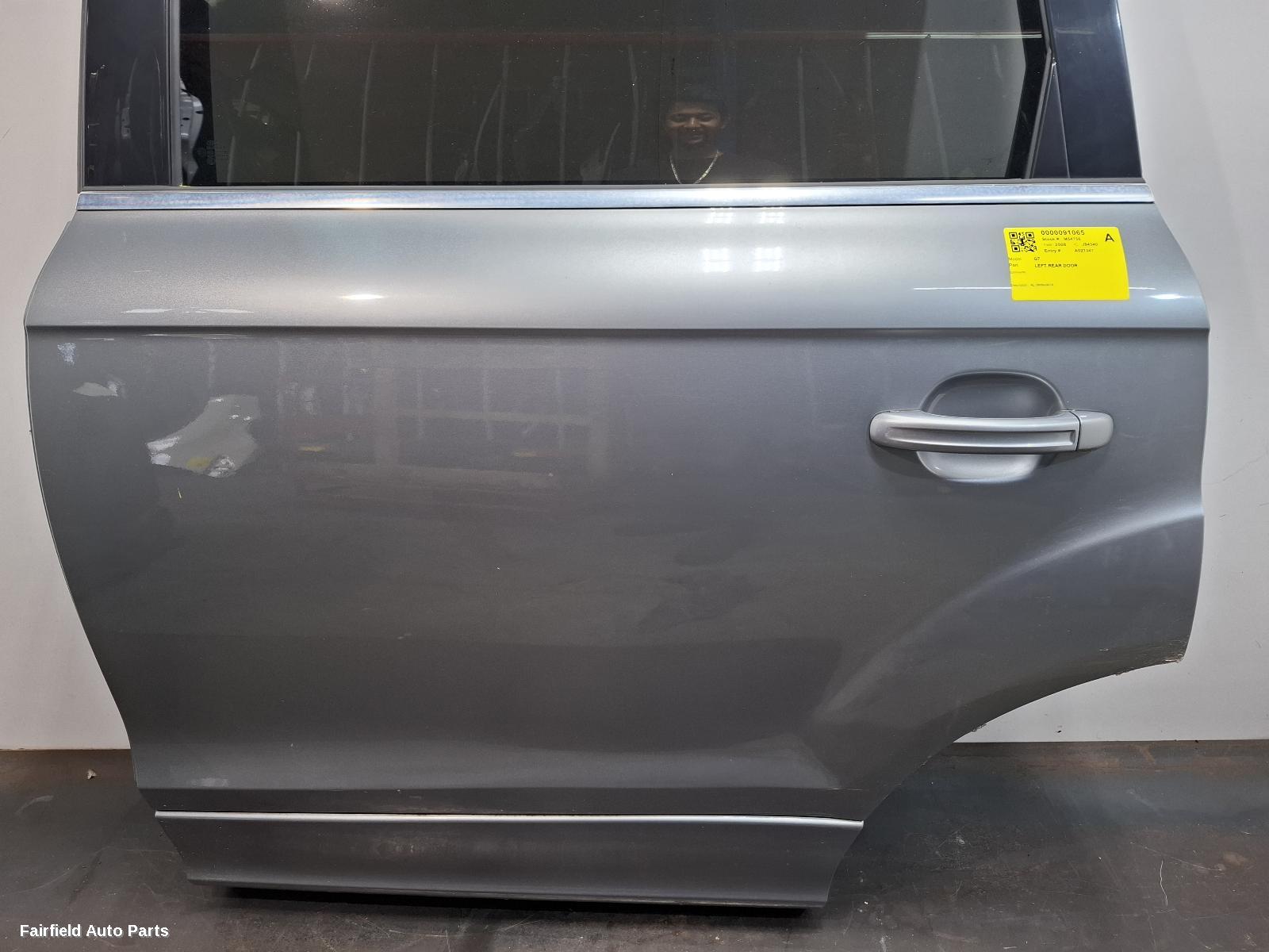 2006-2015 Audi Q7 Left Rear Door Sliding