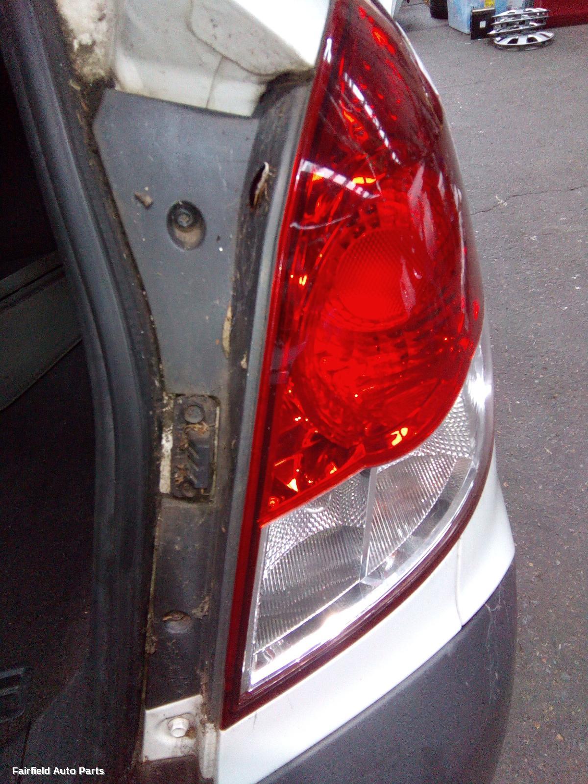 2010 Holden Captiva Right Taillight