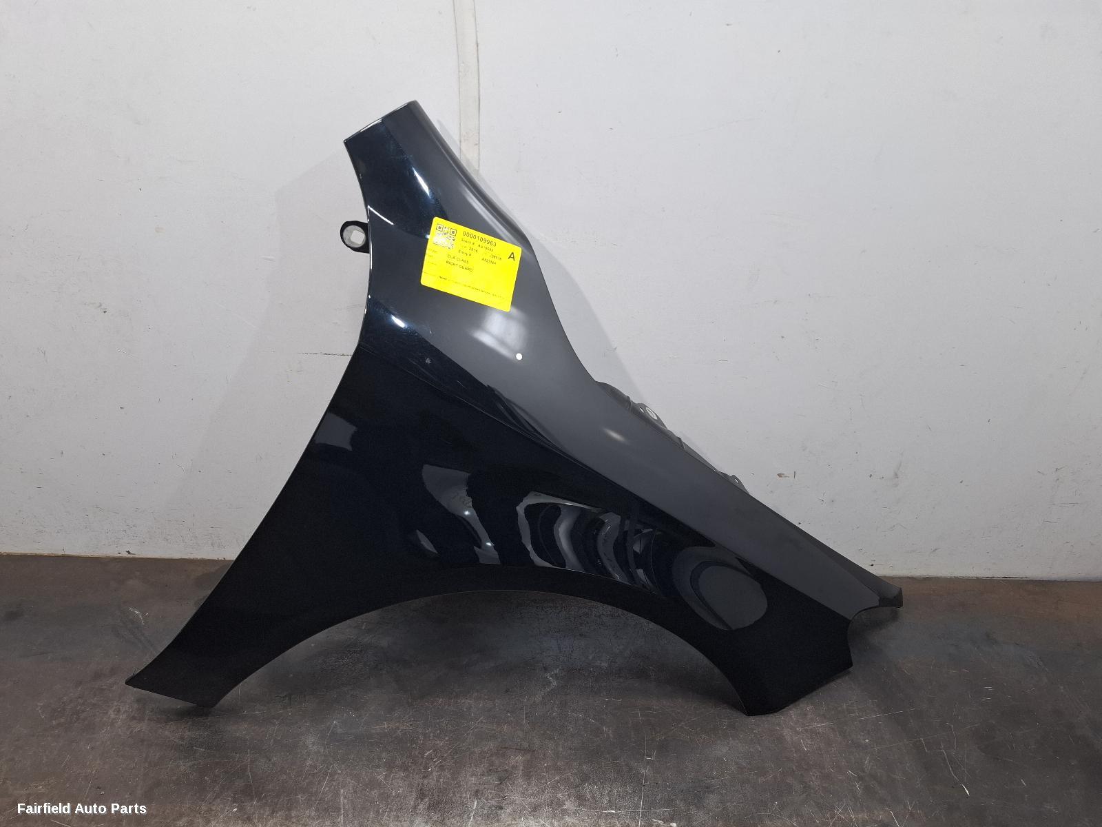 2013-2019 Mercedes Cla Class Right Guard