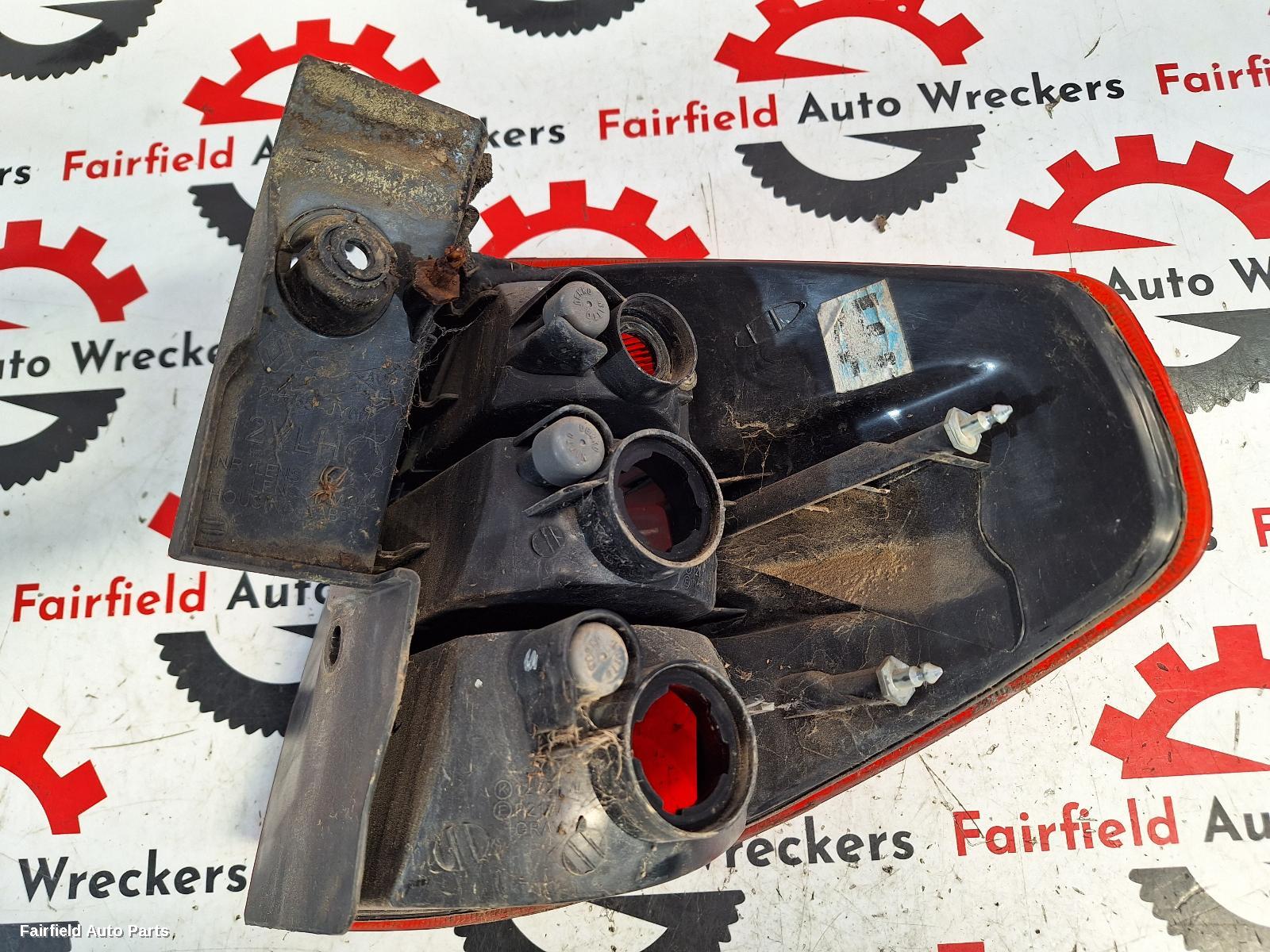 2010 Renault Kaleos Left Taillight