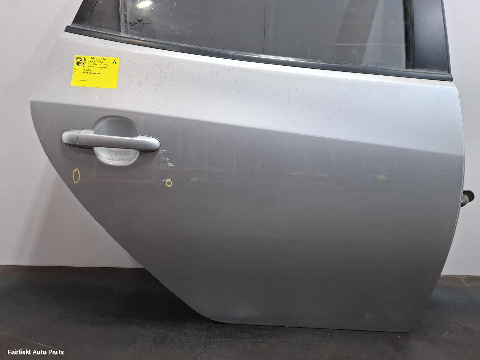 2009 Hyundai Elantra Right Rear Door Sliding