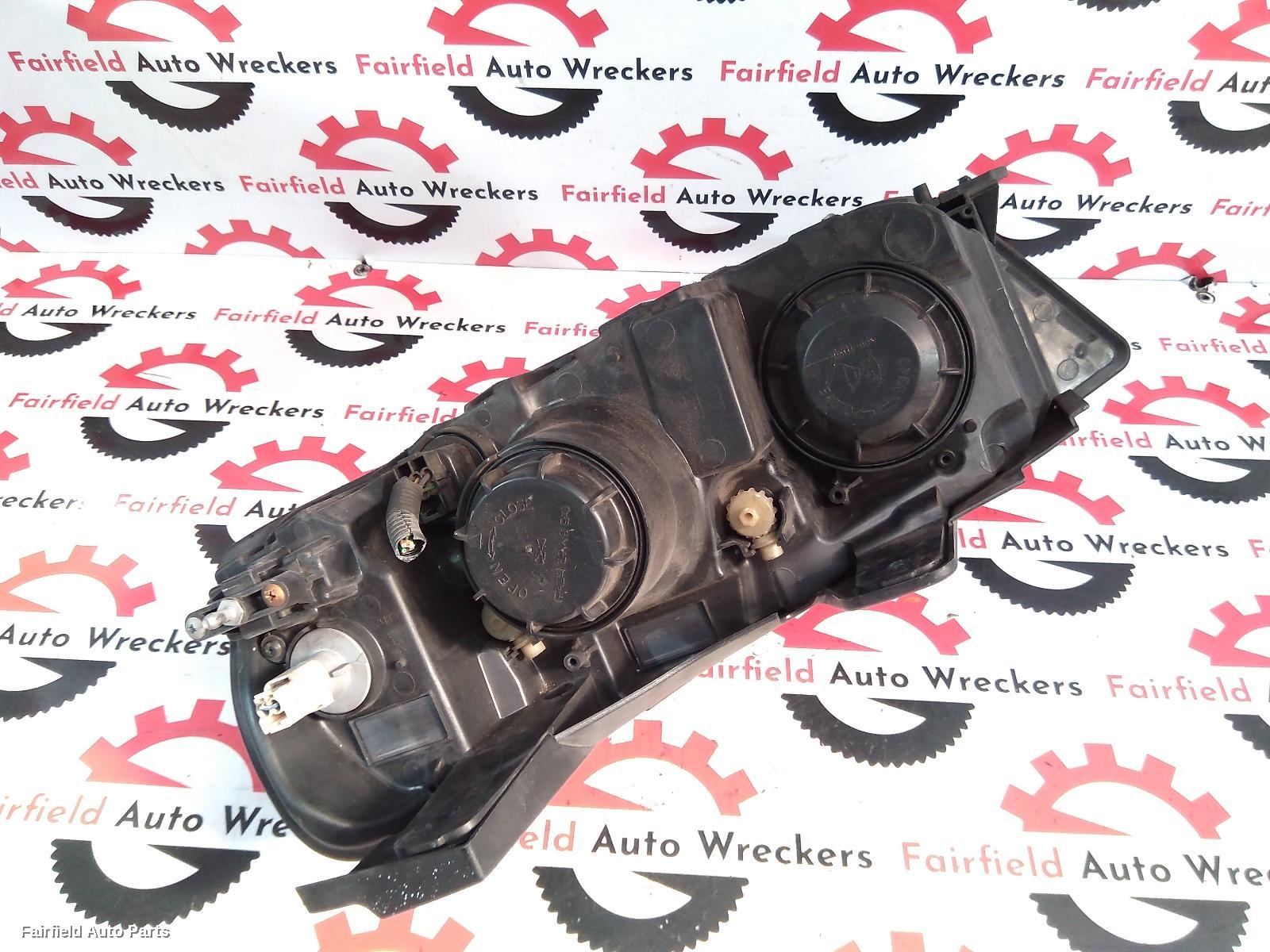 2011 Holden Captiva Right Headlamp