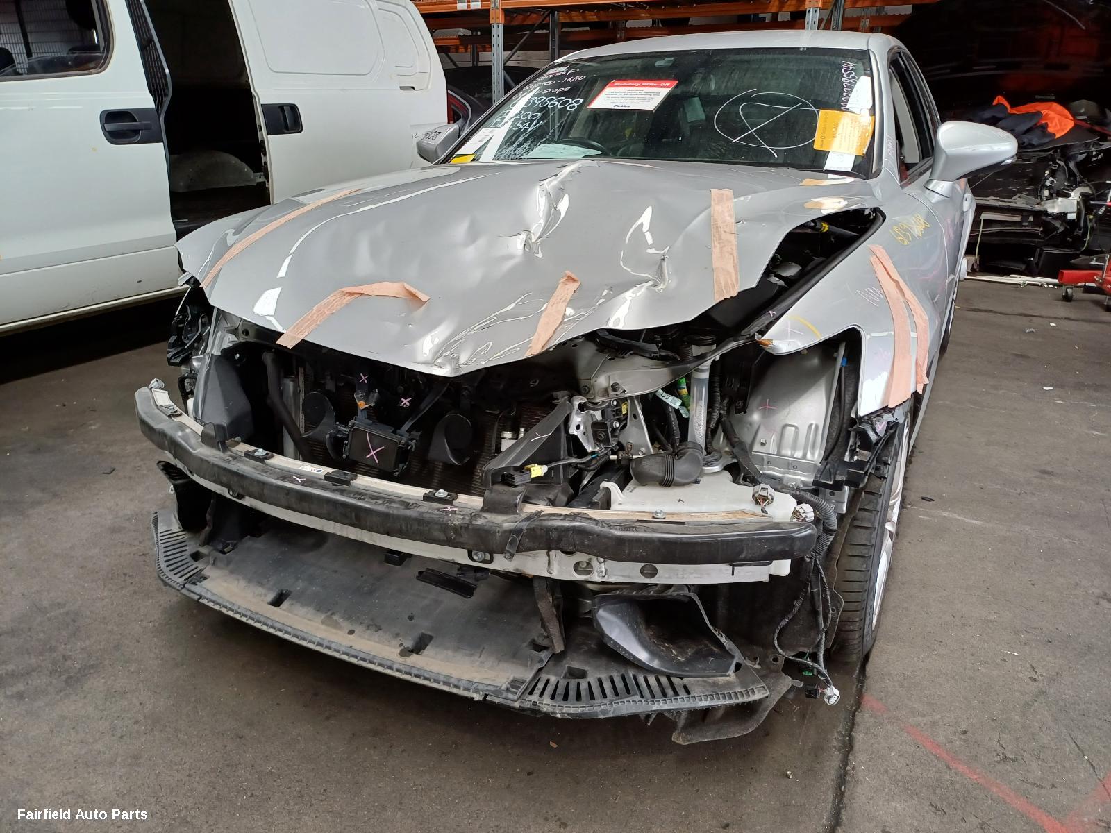 2016 Lexus Is Series Grille