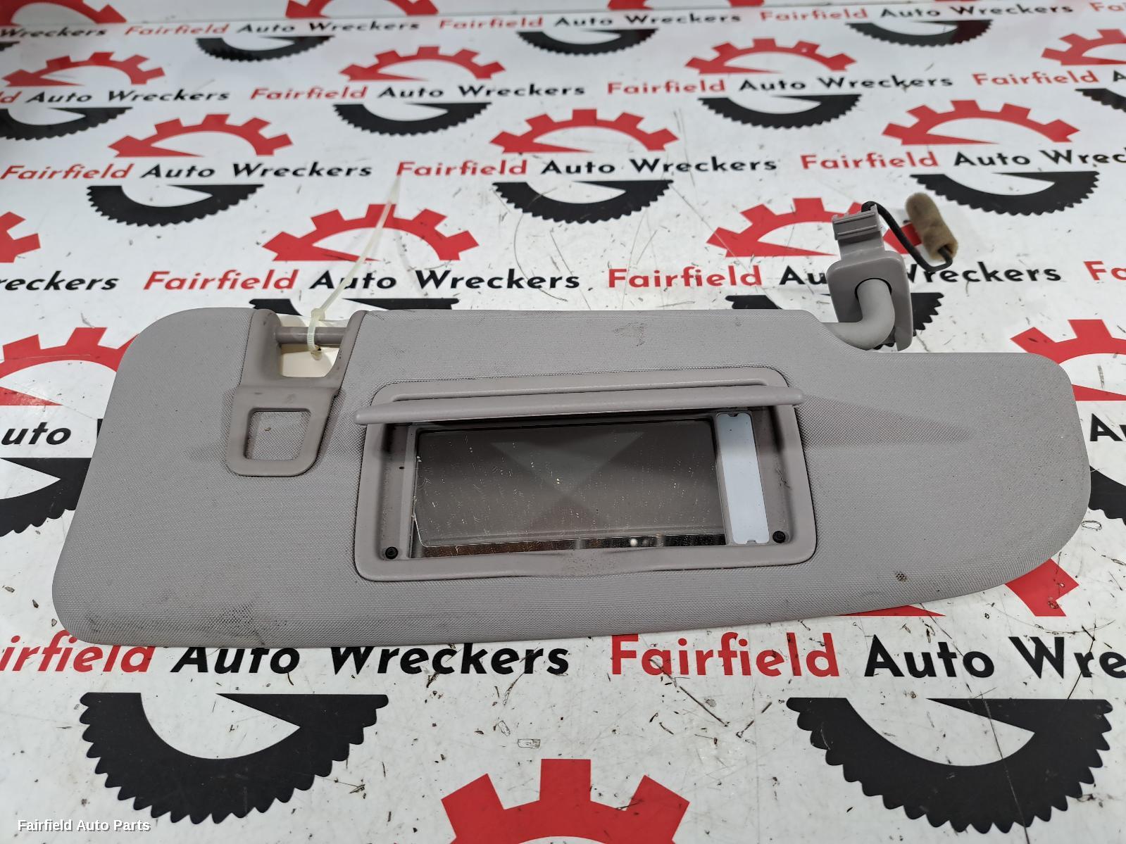 2019 Alfa Romeo Giulia Sunvisor