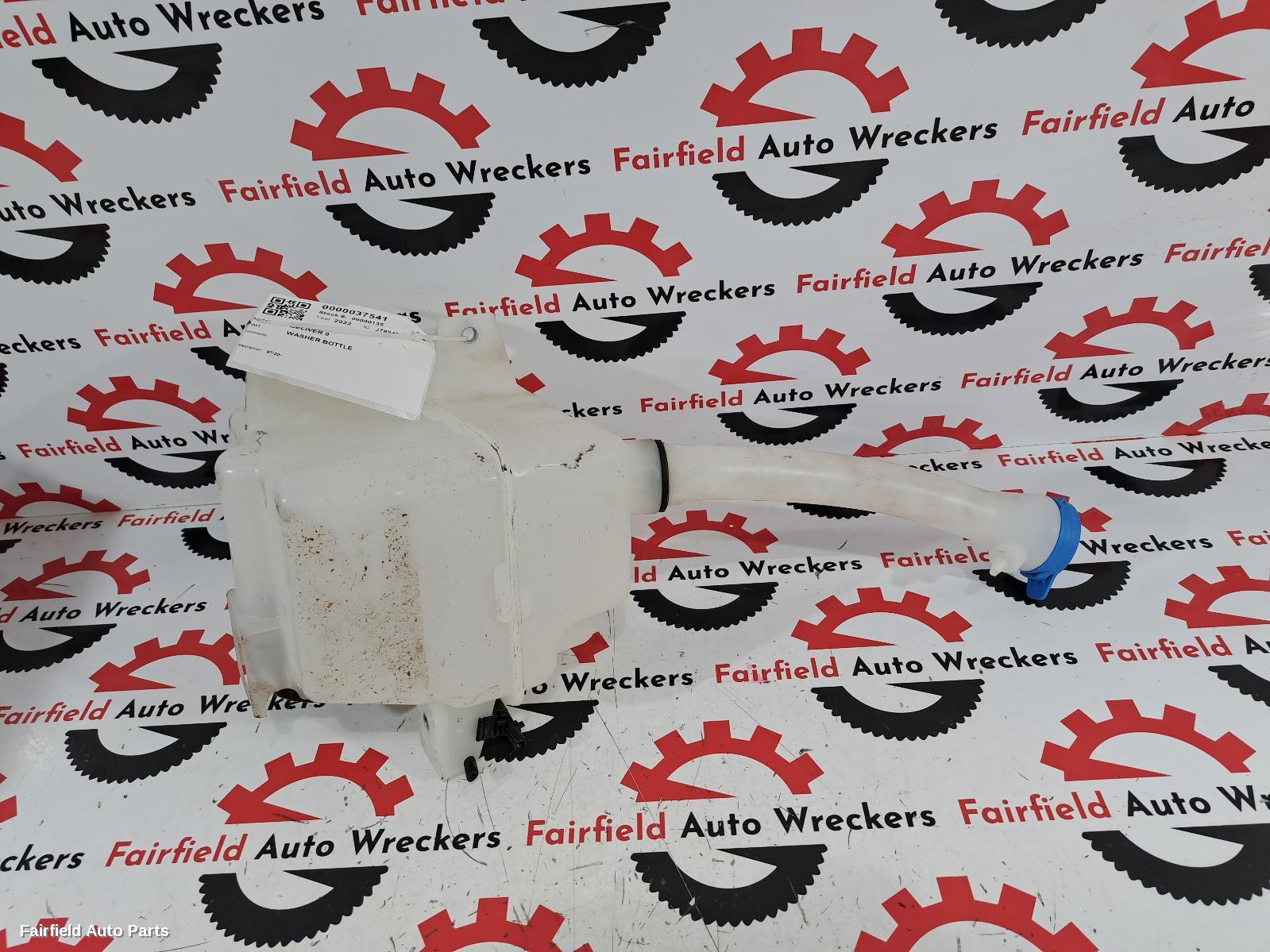 2022 Ldv Deliver 9 Washer Bottle