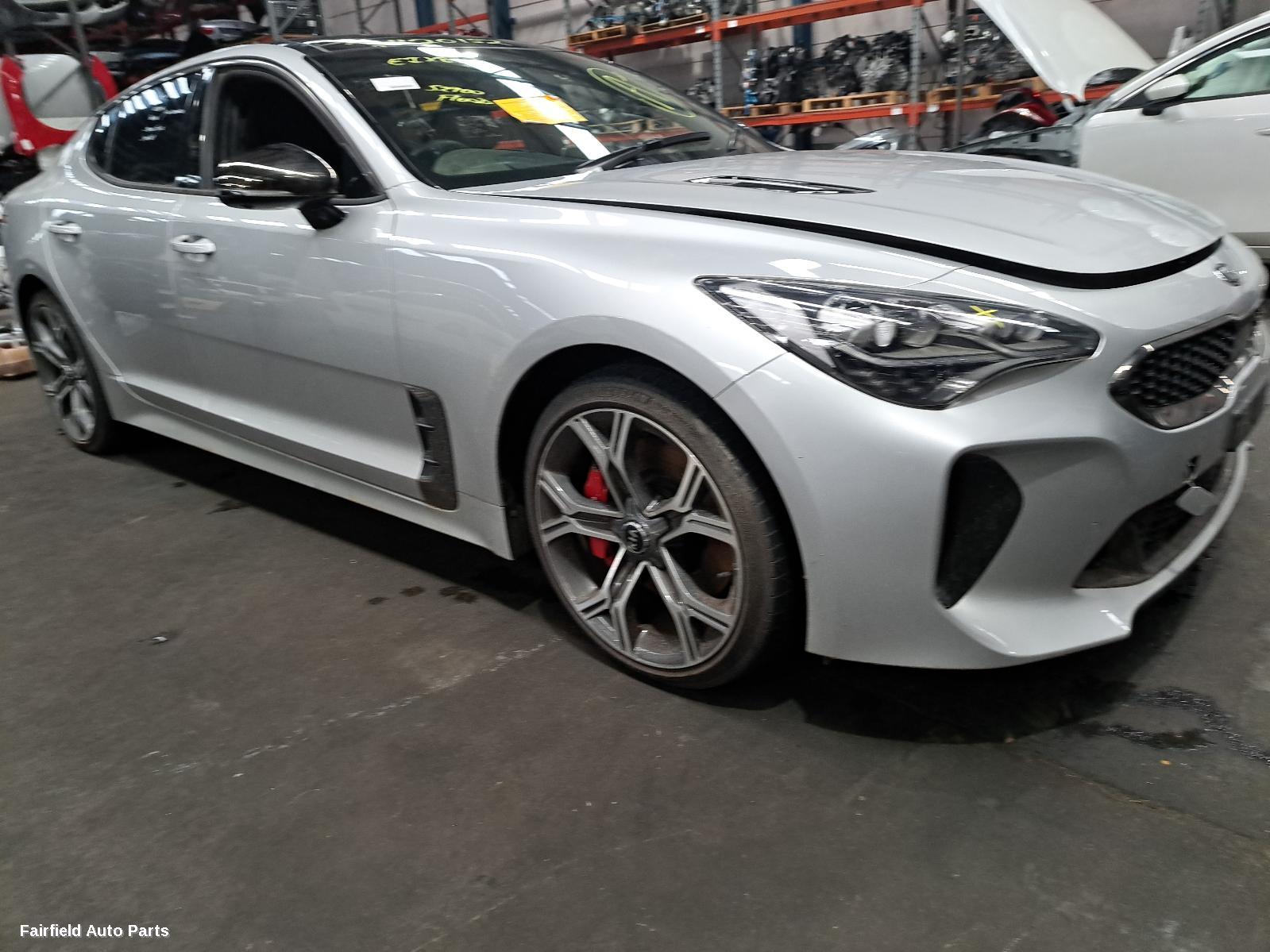 2020 Kia Stinger Left Headlamp