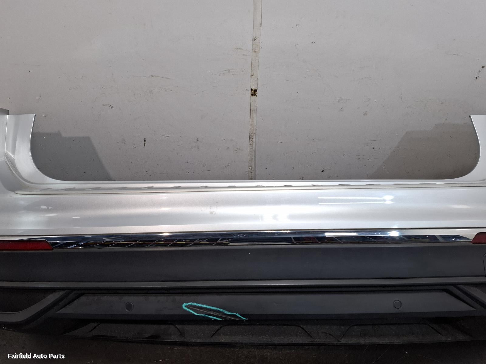 2021-2024 Volkswagen Tiguan Rear Bumper