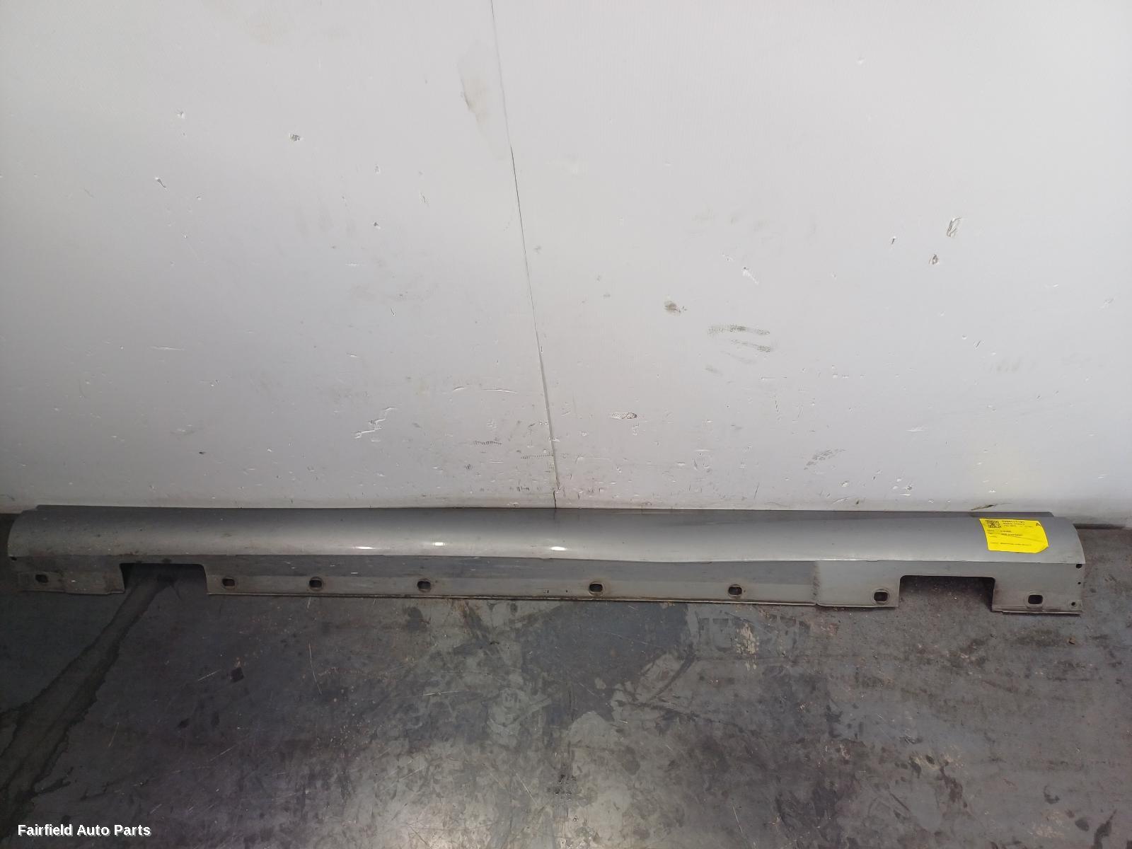 2011-2015 Mercedes C Class Side Step Skirt