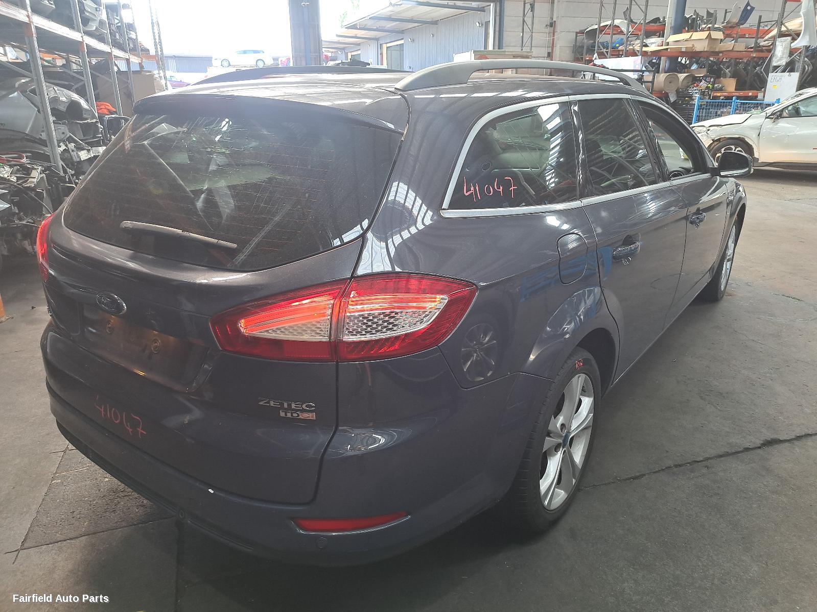 2011 Ford Mondeo Right Taillight