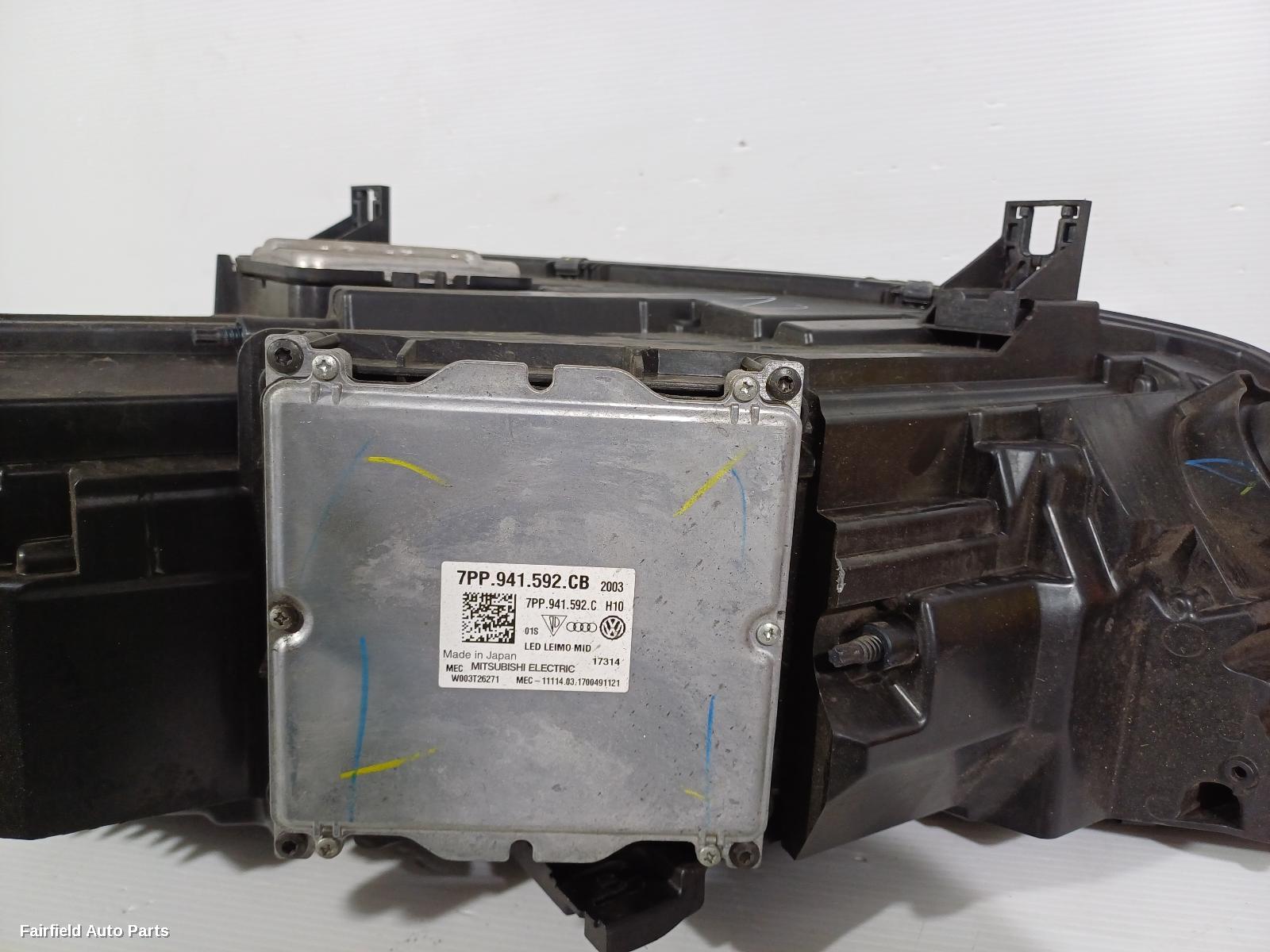 2017-2020 Audi Q5 Right Headlamp