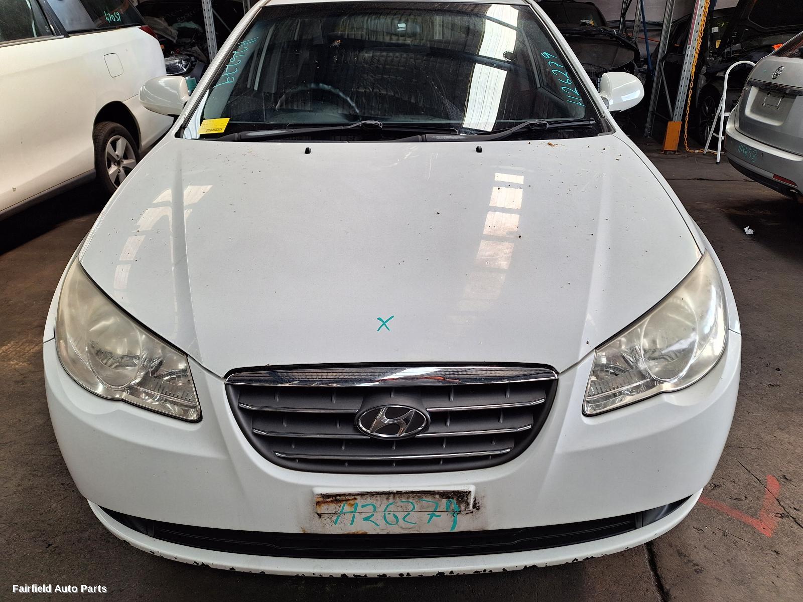 2009 Hyundai Elantra Left Headlamp