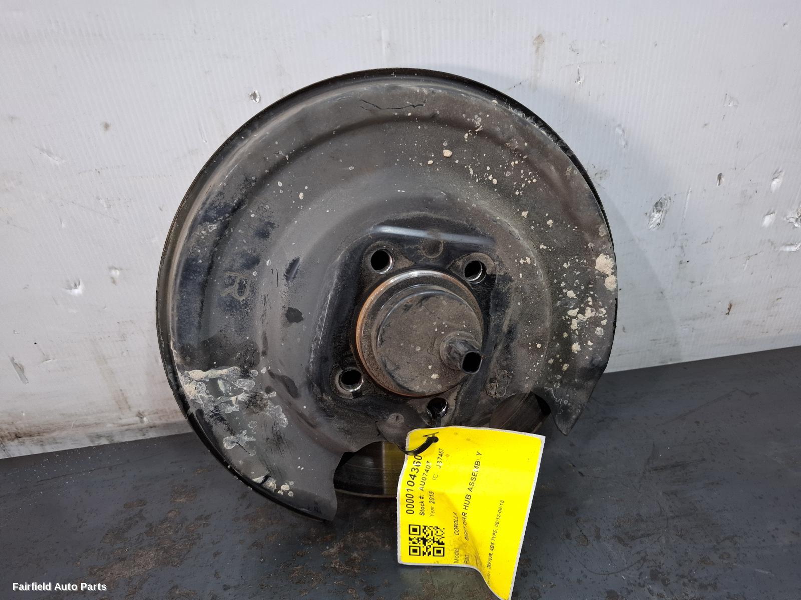 2015 Toyota Corolla Right Rear Hub Assembly