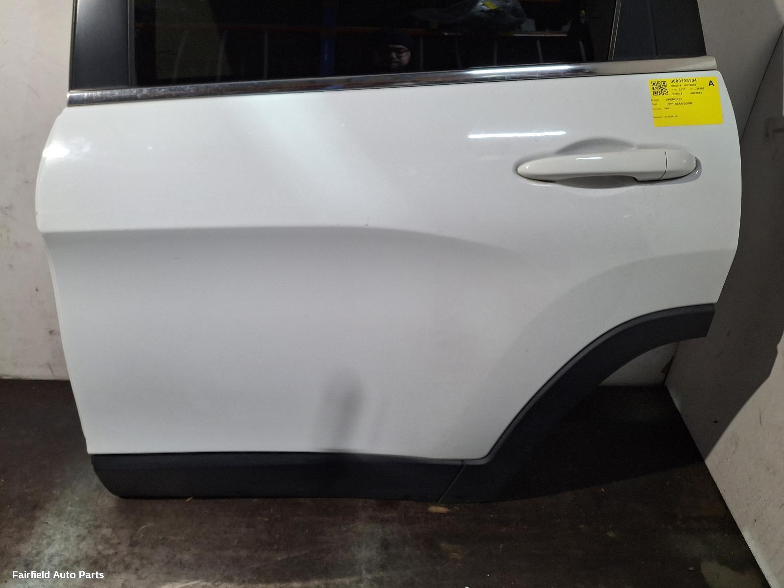 2014-2022 Jeep Cherokee Left Rear Door Sliding