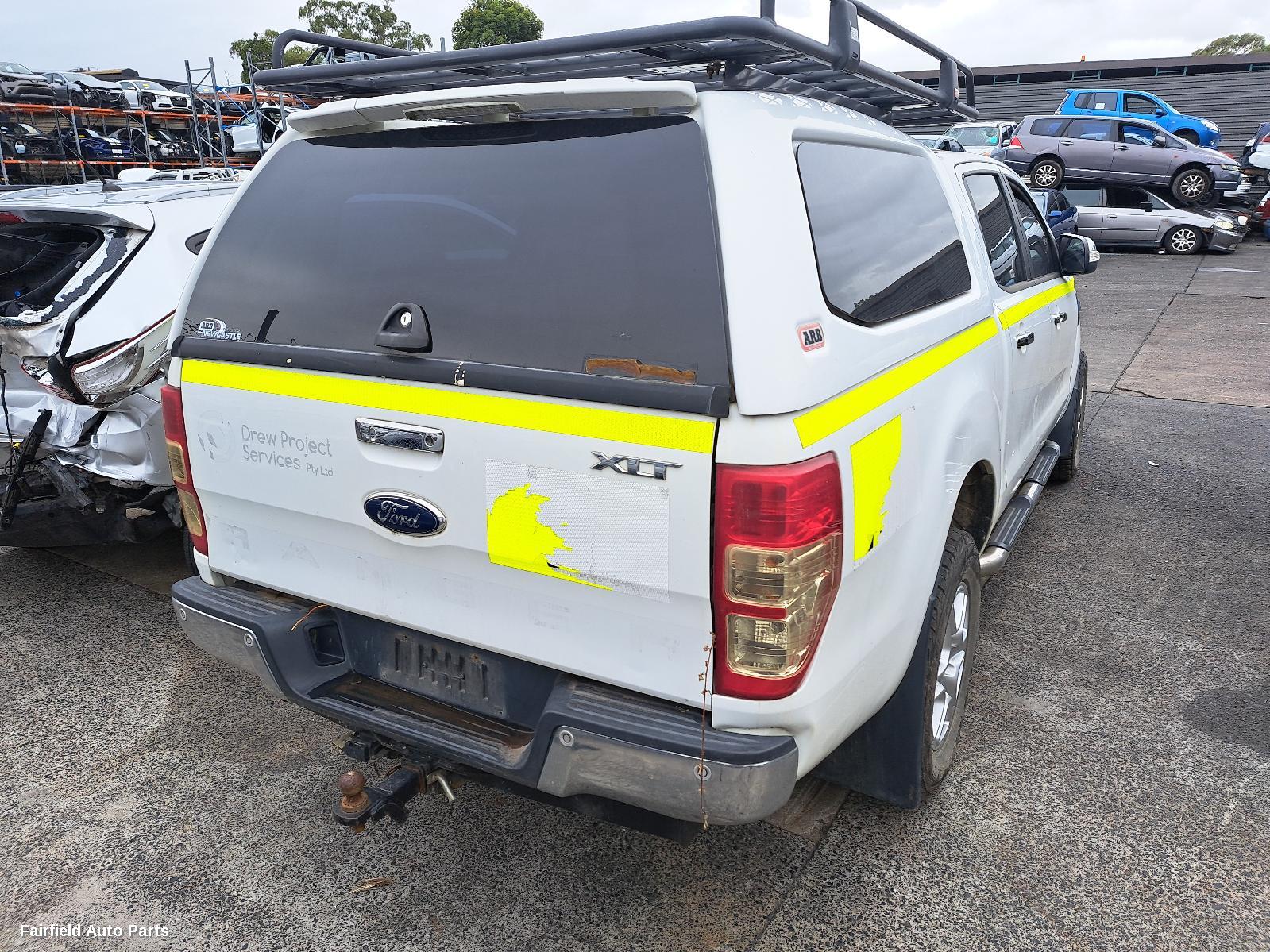2015 Ford Ranger Left Headlamp