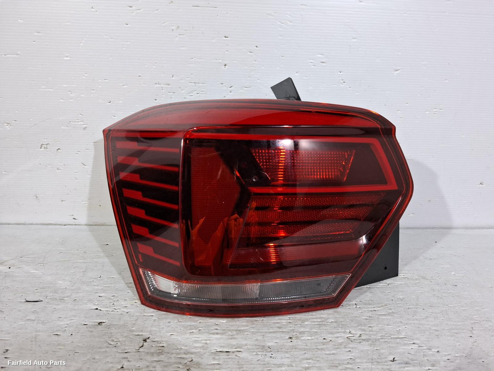 2017-2022 Volkswagen Polo Left Taillight