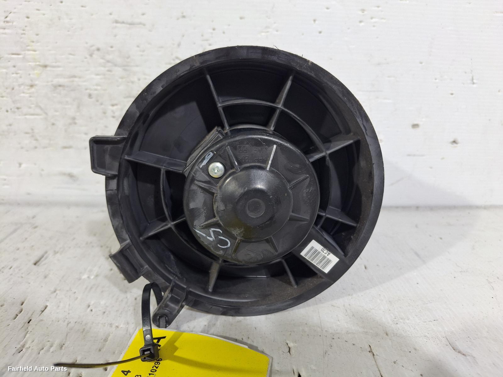 2007-2014 Nissan Dualis Heater Fan Motor