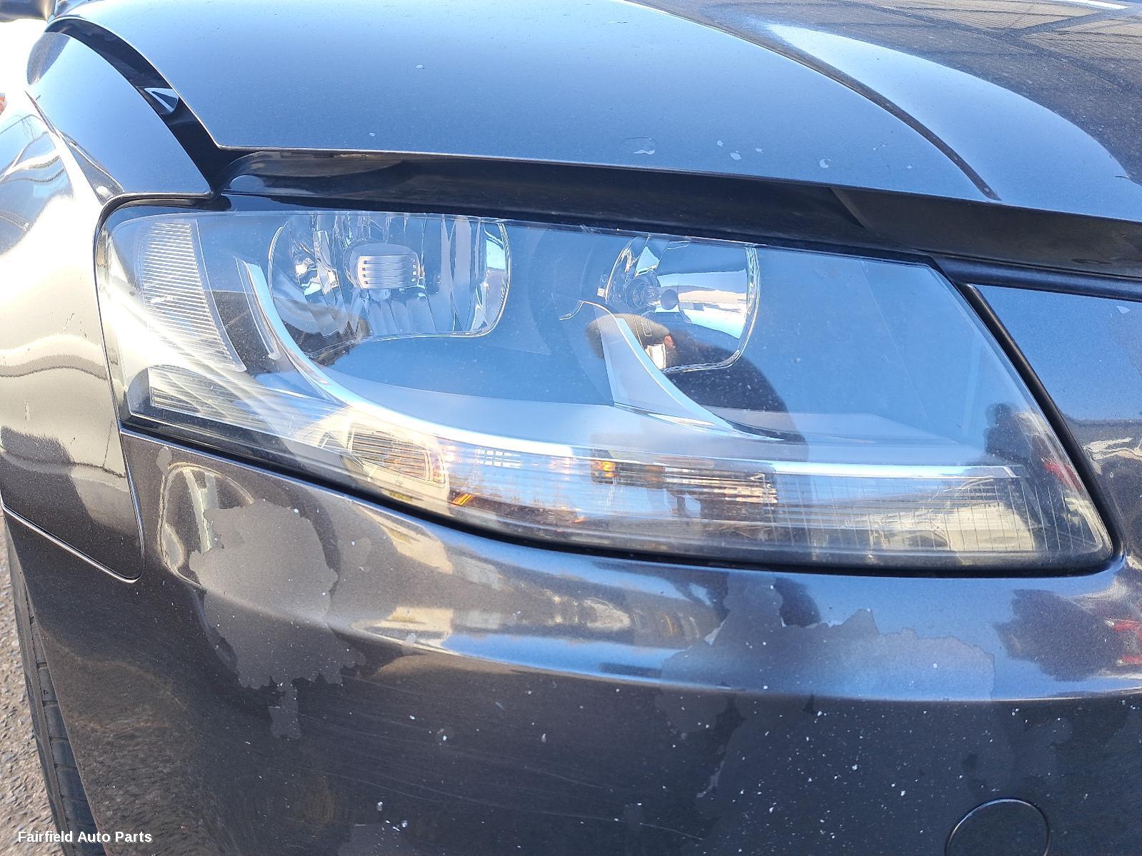 2009 Audi A4 Left Headlamp