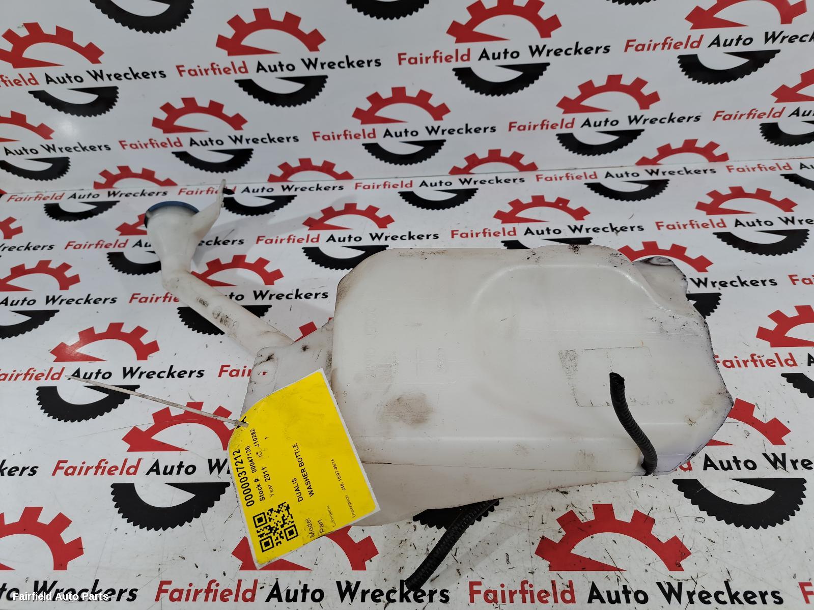 2011 Nissan Dualis Washer Bottle