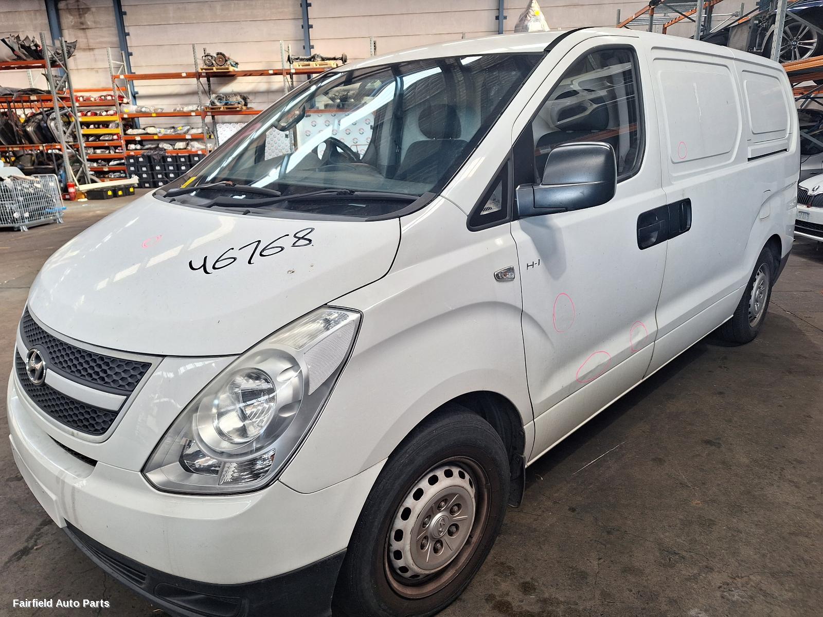 2010 Hyundai Iload/imax Right Front Window Reg Motor