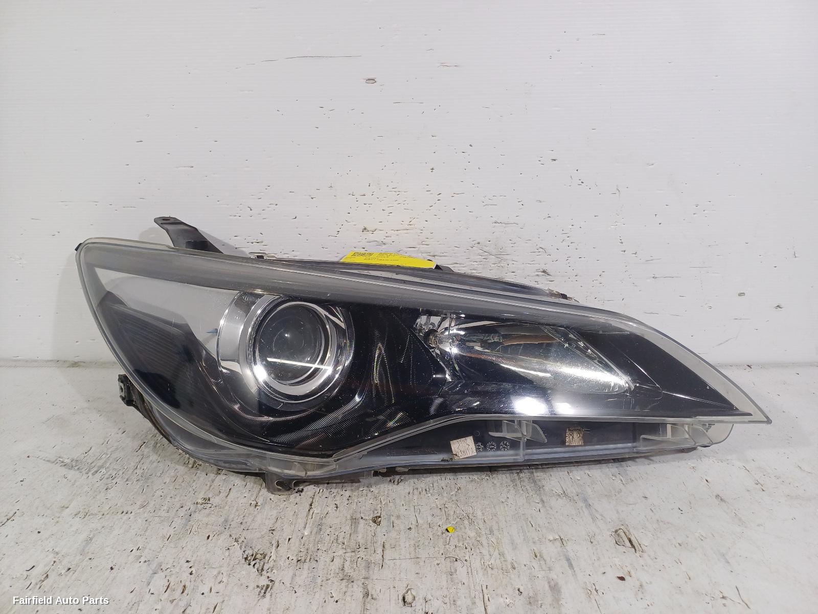 2015-2017 Toyota Camry Right Headlamp