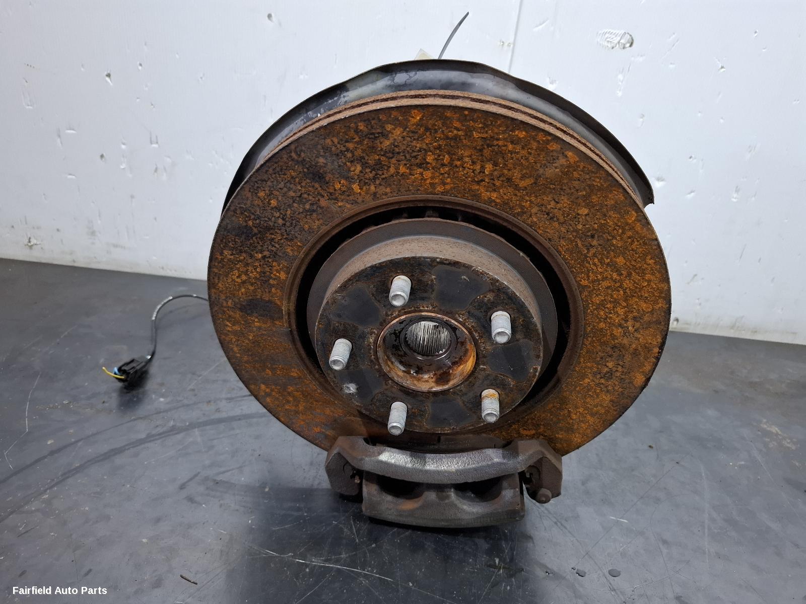 2018-2023 Mazda Cx8 Left Front Hub Assembly