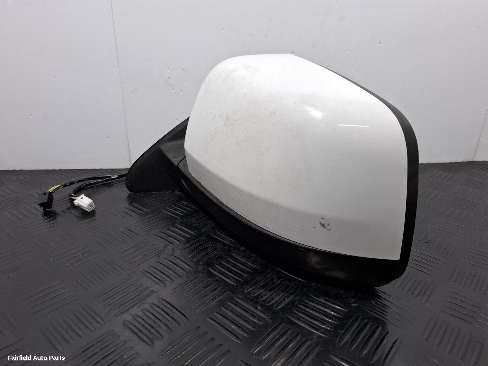 2010-2013 Jeep Grandcherokee Left Door Mirror