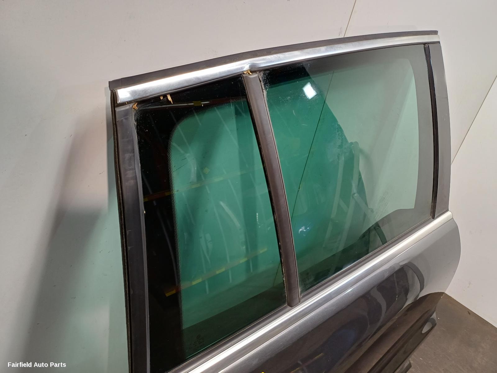 2008-2016 Volkswagen Tiguan Right Rear Door Sliding