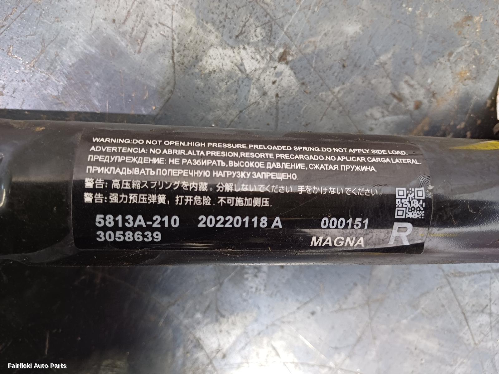 2021-2026 Mitsubishi Outlander Hatch Strut