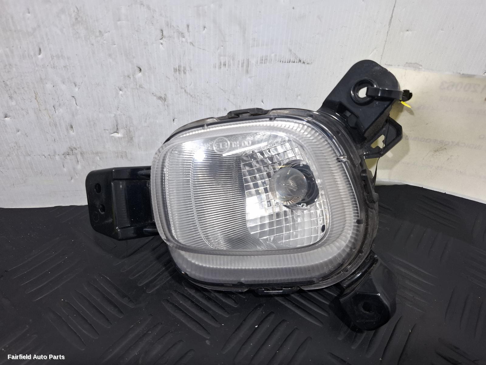 2017-2023 Kia Picanto Right Indicator Fog Side