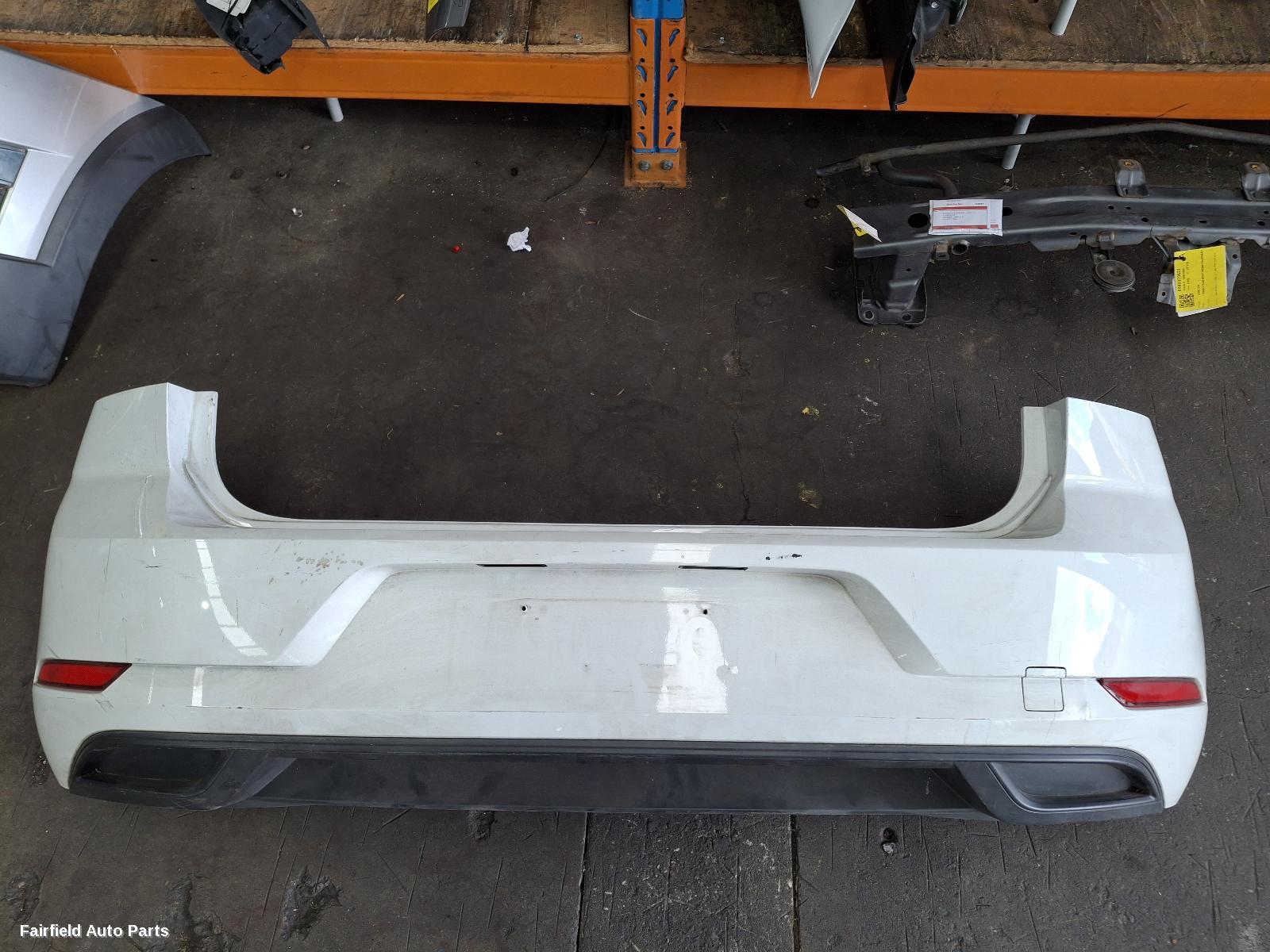 2017-2020 Volkswagen Golf Rear Bumper
